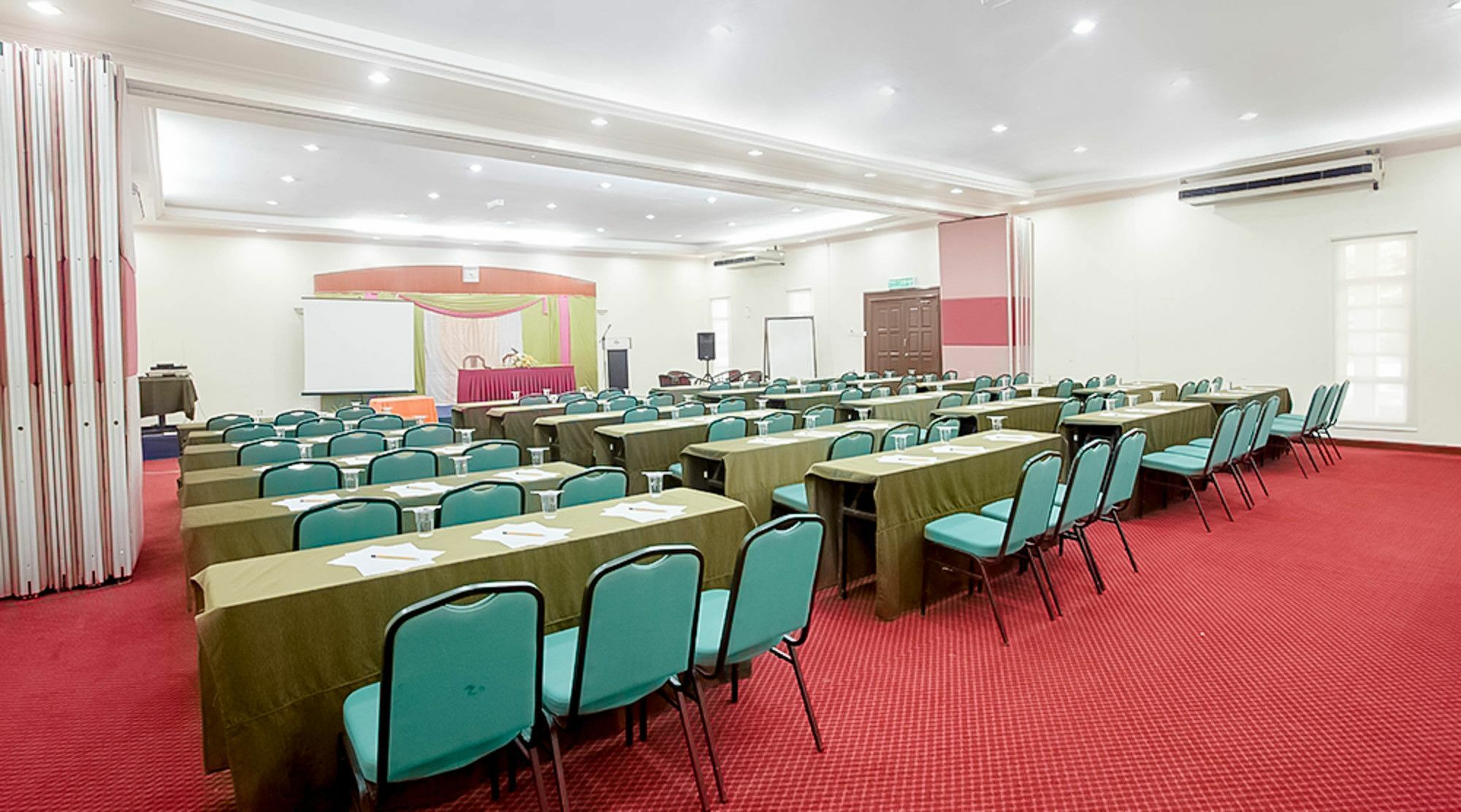 Hotel Seri Malaysia Rompin Kuala Rompin Exterior foto